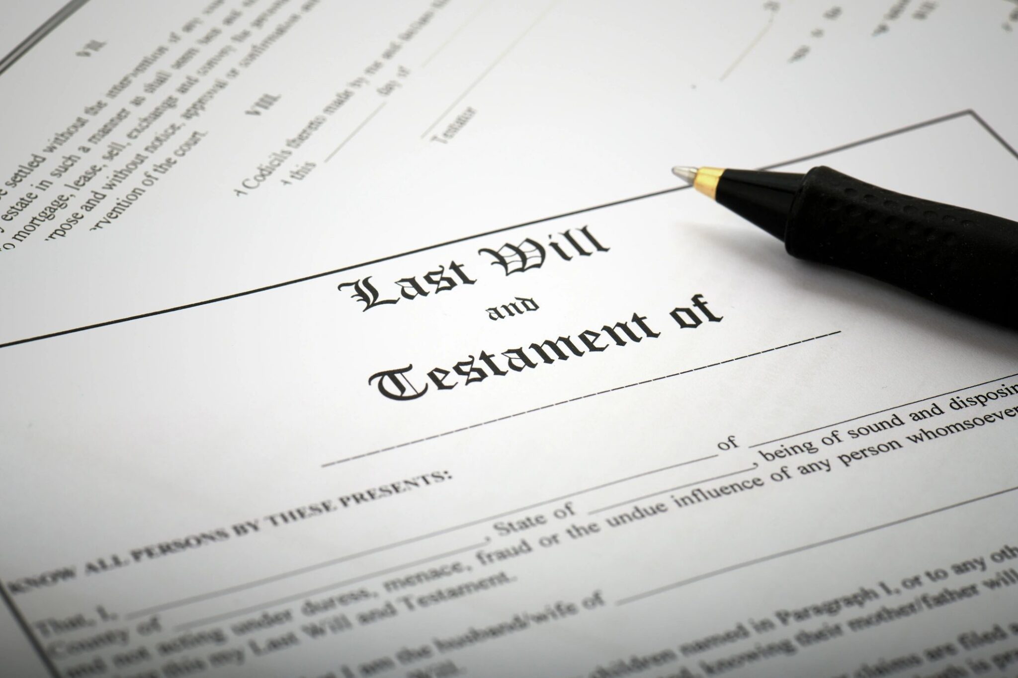 Legal will and testament paperwork